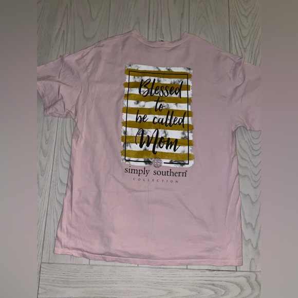 EUC Simply Southern tee - Picture 1 of 3